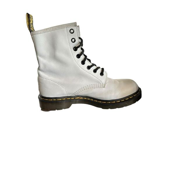 Dr. Martens 1460 white leather boots women's size 8. EUC - Picture 5 of 10